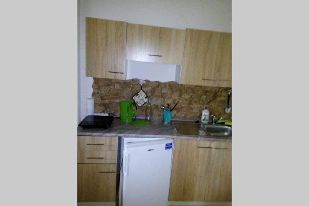 Zamecek Zdiky - Moderni Maly Apartman Bujanov Buitenkant foto